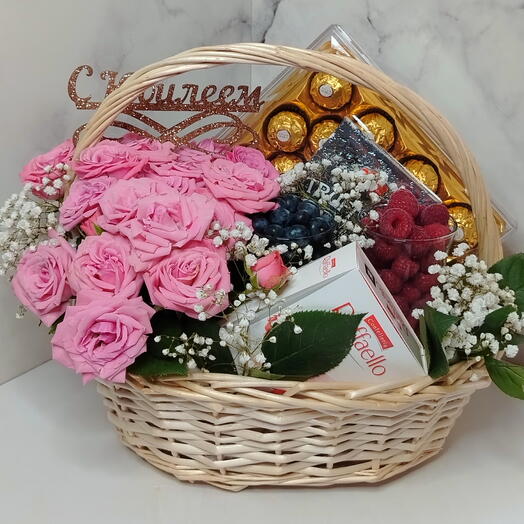 Корзина подарочная