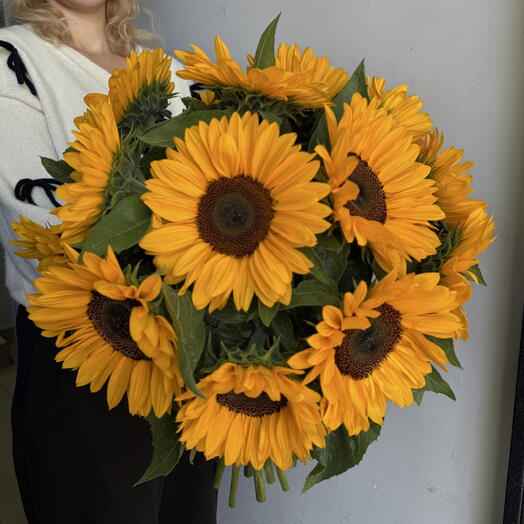 Букет подсолнухов 15 шт🌻1 сентября