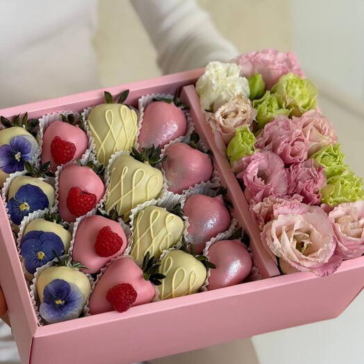 Клубника в шоколаде «Розовый флирт 2.0» 🌸