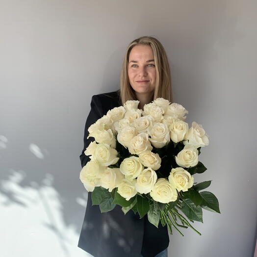 Букет из белых роз