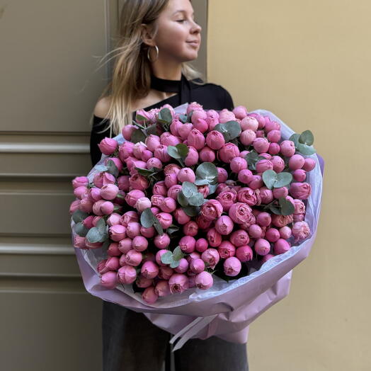 Большой букет пионовидных роз Silva Pink