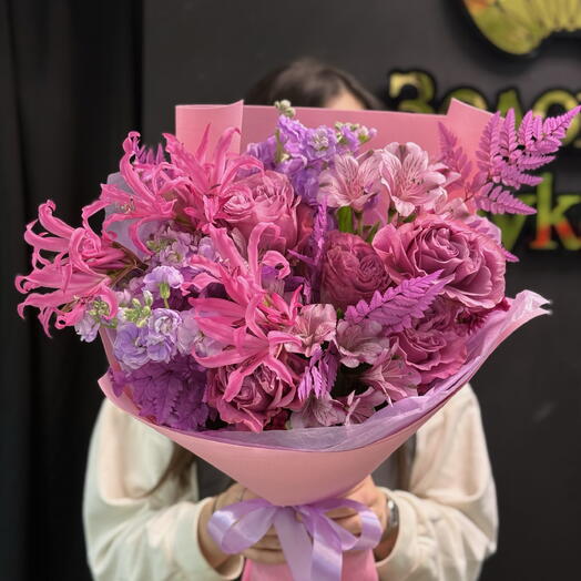 Яркий сборный букет 🌸