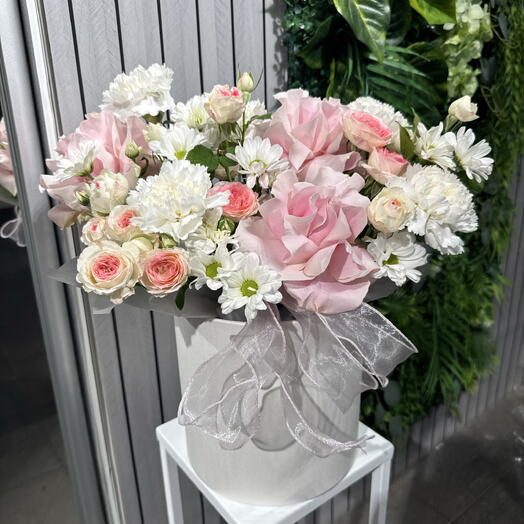 Композиция с французскими розой🌸33004