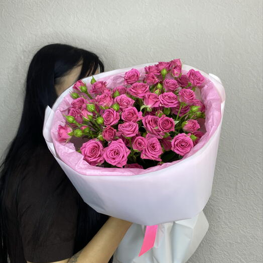 Розовое признание 💖 милый монобукет из кустовых роз