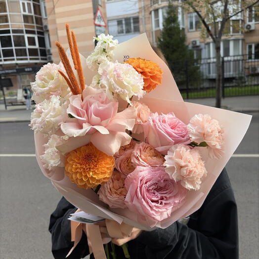 Букет «Нежный сад» от XOFLOWERS