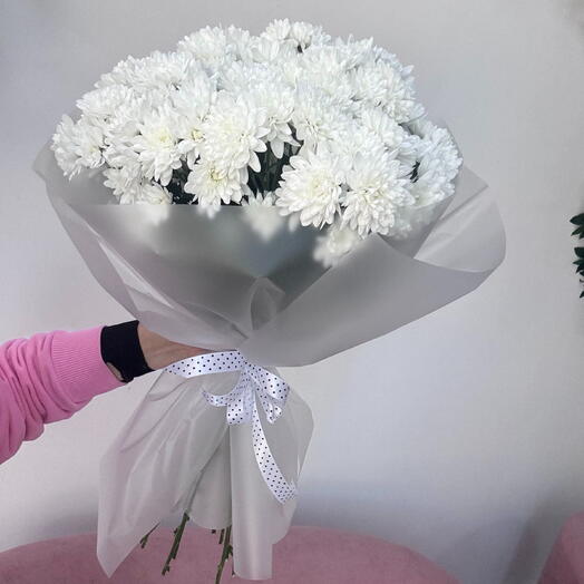 букет из 15 кустовых хризантем