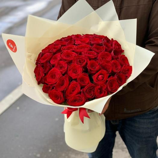 51 piezas rosas rojas