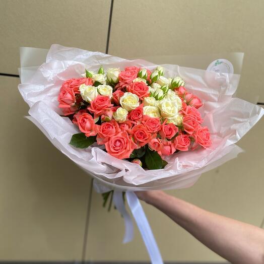 Букет кустовых роз 💖