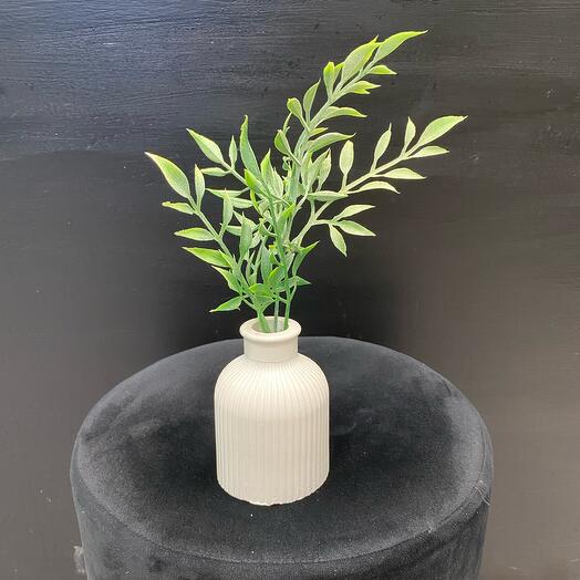 Декоративная ваза