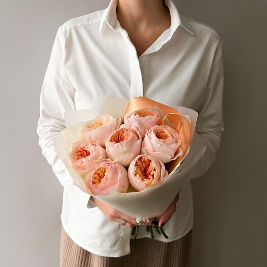 Ramo de 7 rosas en forma de peonía Julieta