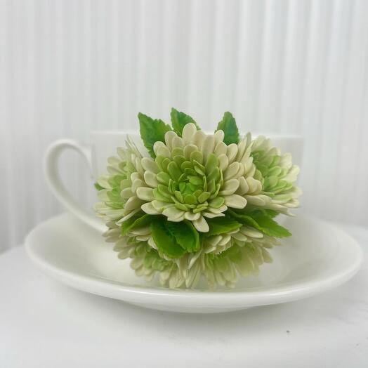 Flowers on a tea pair