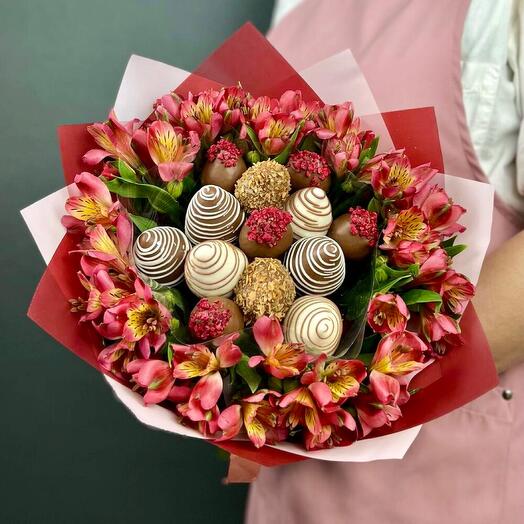 Bouquet of strawberries and red Alstroemeria