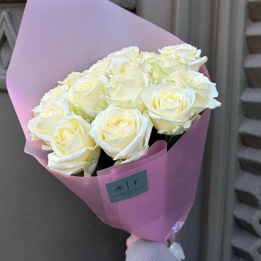 Букет из белых роз