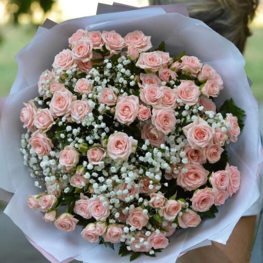 15 Pink Spray Rose bouquet