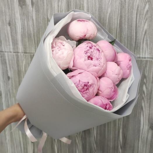 Ramo de 9 peonías Rosadas