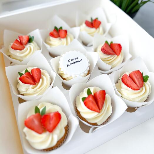 Juego de cupcakes de fresa de 9 piezas como regalo