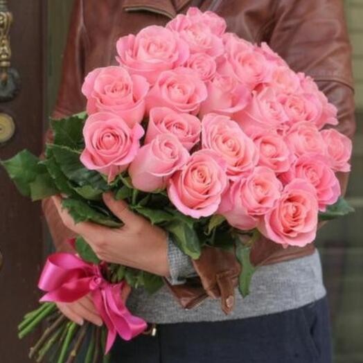 25 розовых роз Эквадор