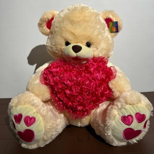 Мишка с сердцем розочки