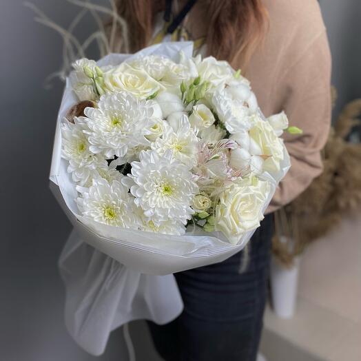 Сборный авторский букет «White»