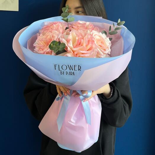 Bouquet of French roses