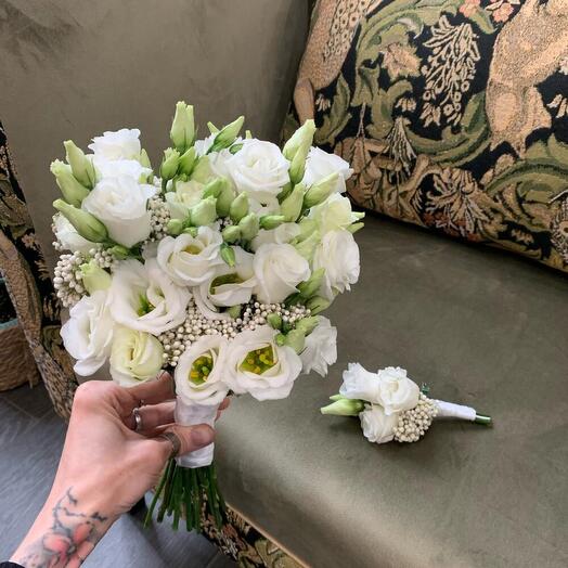 Букет невесты из белой эустомы и Озотамнуса с бутоньеркой