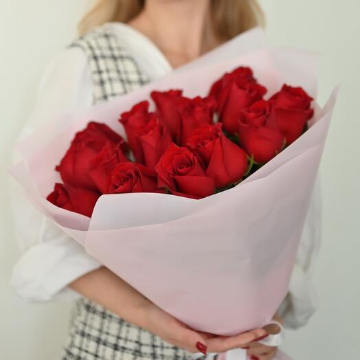 15 красных роз