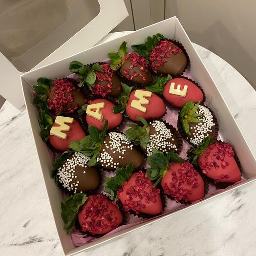 Клубника в шоколаде Маме 16 штук