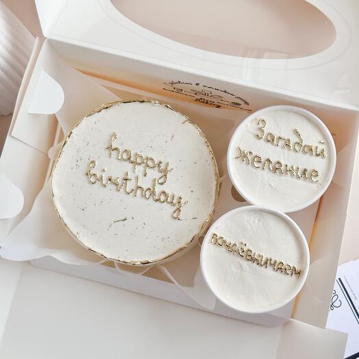 Bento box with two cake to go