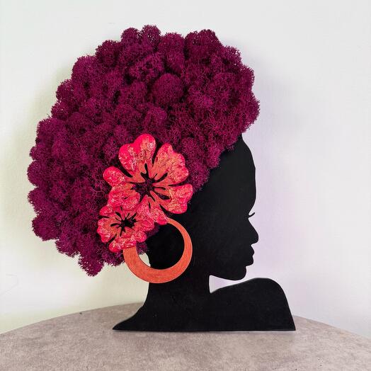 Панно со мхом Девушка