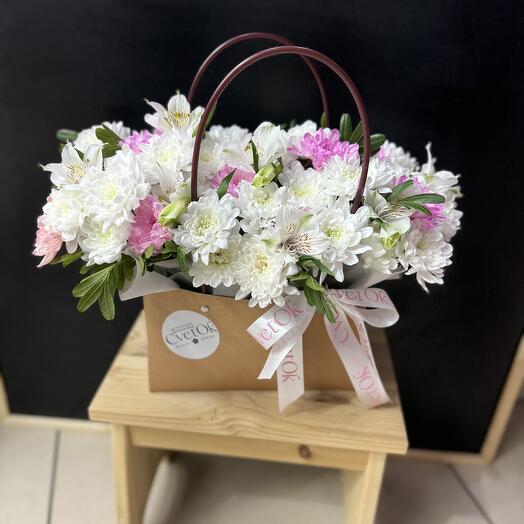 Flores en el bolso ternura