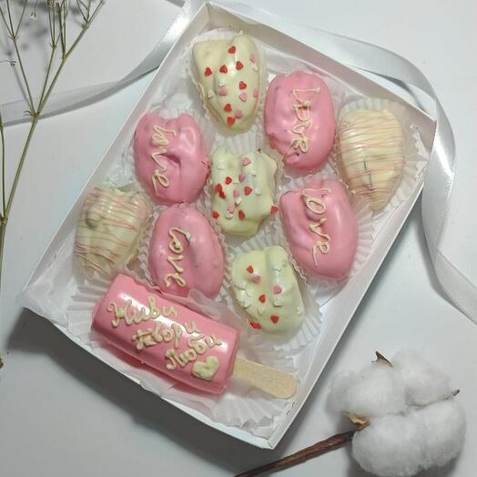 Финики в шоколаде с бананом