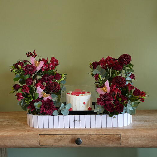 Heart Cake   Flowers Tray