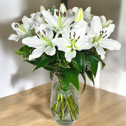 White Oriental Lily Fresh Flower Bouquet