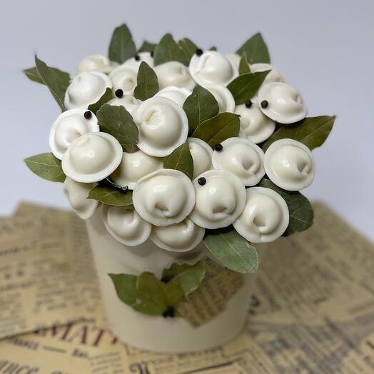 Букет из пельменей