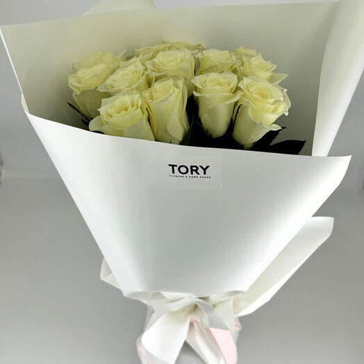 Bouquet of 15 White Roses