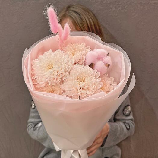 Bouquet of pink chrysanthemum, cotton and lagurus