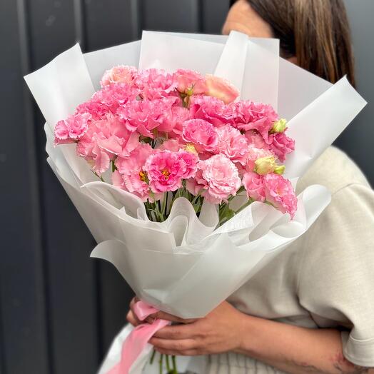 Розовая эустома🌸