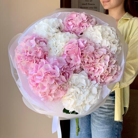 Роскошный букет из 9 пышных гортензий🌸