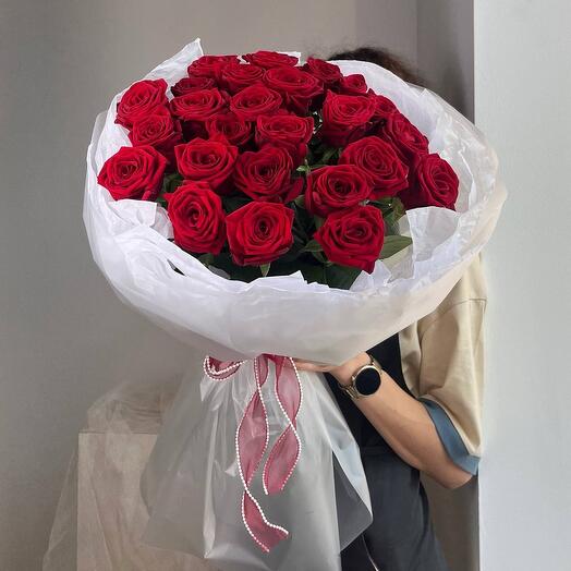 Букет из красных роз