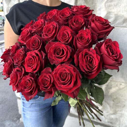 Bouquet of 25 red roses Explorer
