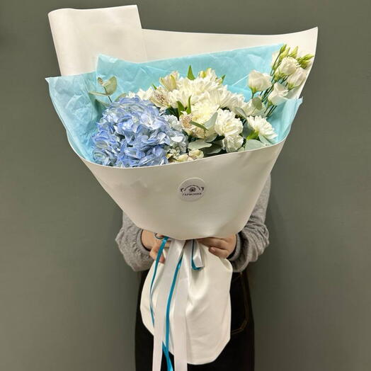 Букет гигант с голубой гортензией с ароматным эвкалиптом💙