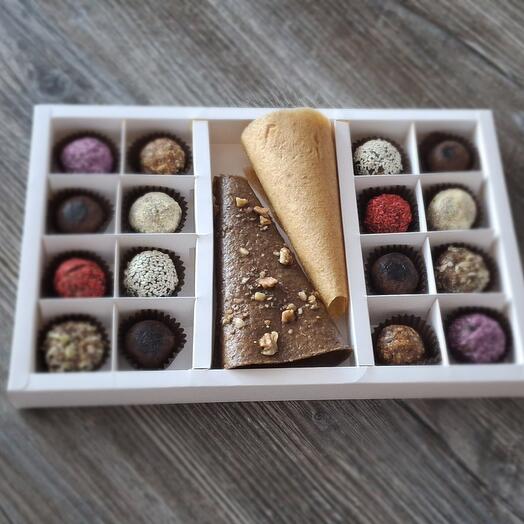 Финиковые конфеты и пастила, набор Макси