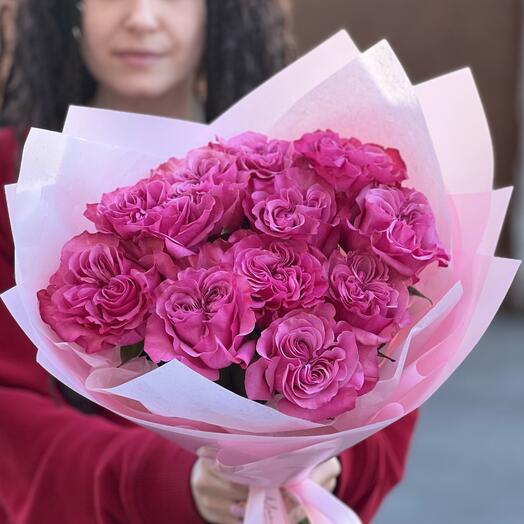 Моно букет з 11 троянд