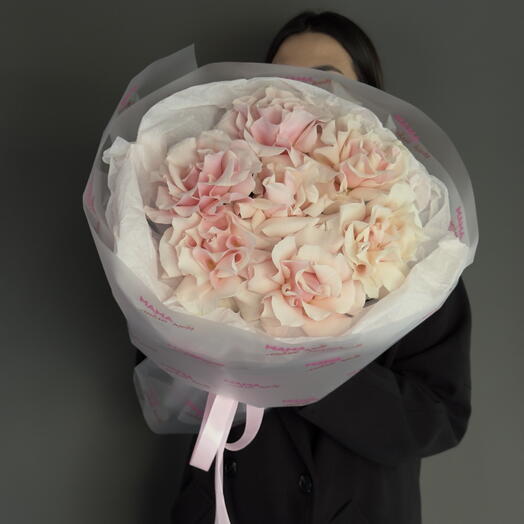 Нежные французские розы Пинк мондиаль