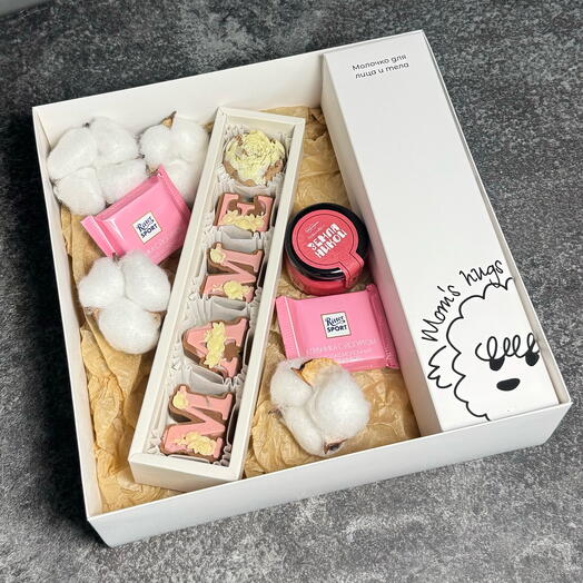 Подарочный набор «Маме» с бельгийским шоколадом ручной работы, молочком «Мамины объятия», мед и шоколадом