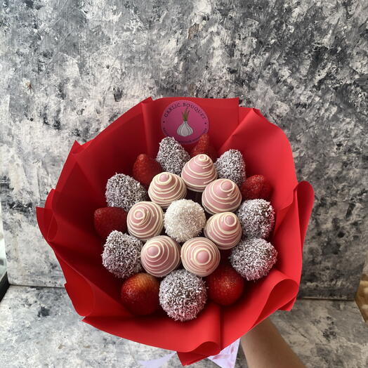 159. Ramo de fresas (Mini