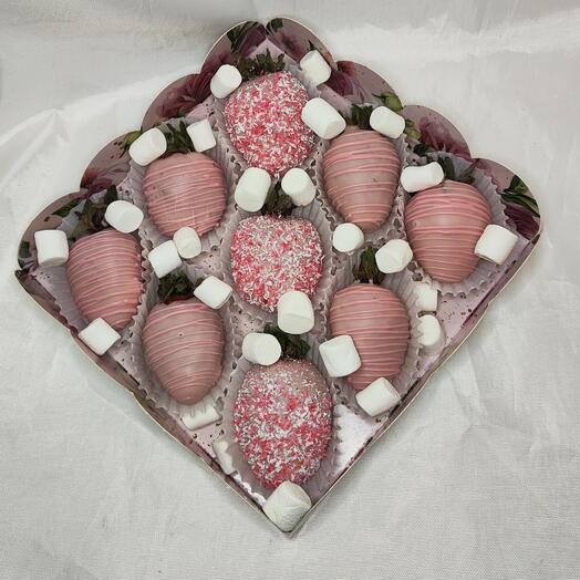 Клубника в шоколаде с маршмеллоу "Романтическое настроение " 9 (9-12 ягод)