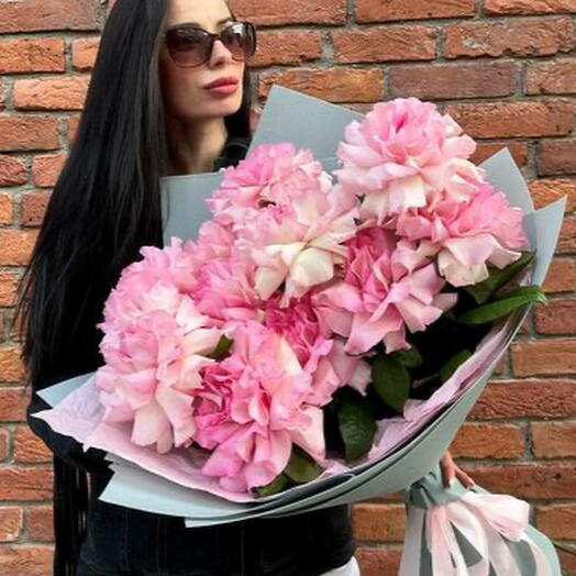 Букет из 11 розовых французских роз