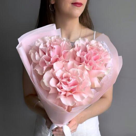 Нежный букет французские розы Pink Mondial
