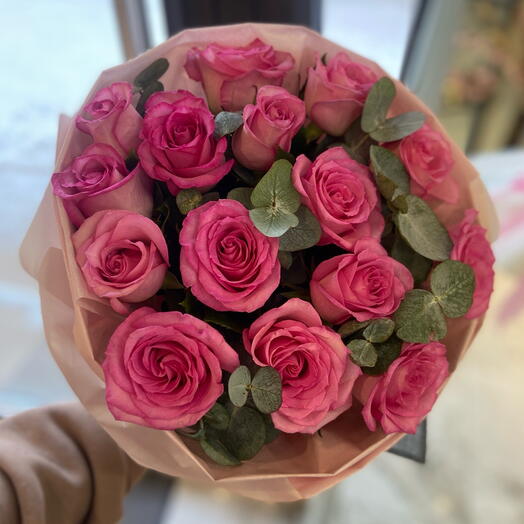Букет из 15 розовых роз🌸💕